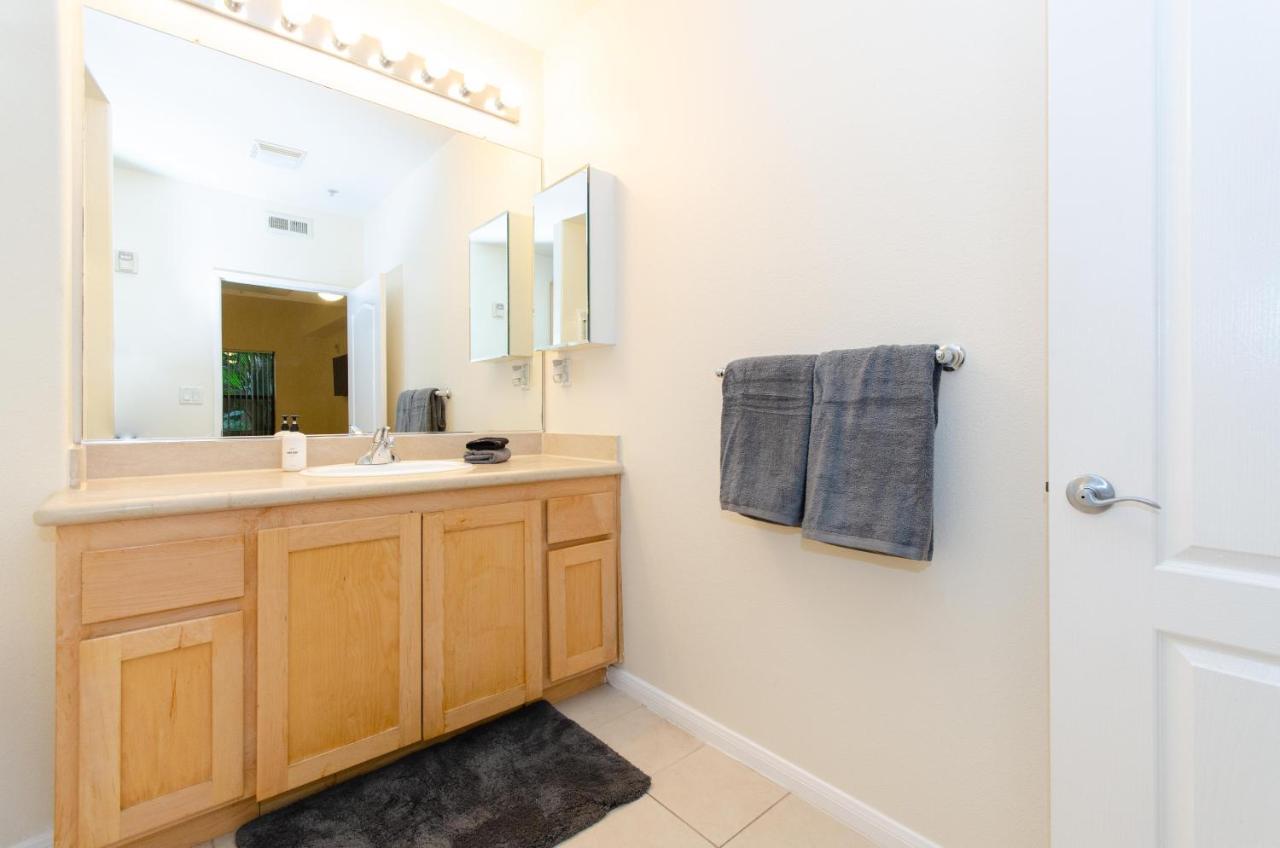 Located Perfectly 2 Bedroom Downtown Los Angeles Los Ángeles Exterior foto